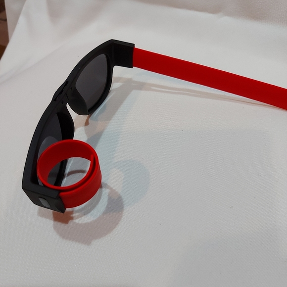 Ladies/Mens Sunglasses O/S - Picture 4 of 12